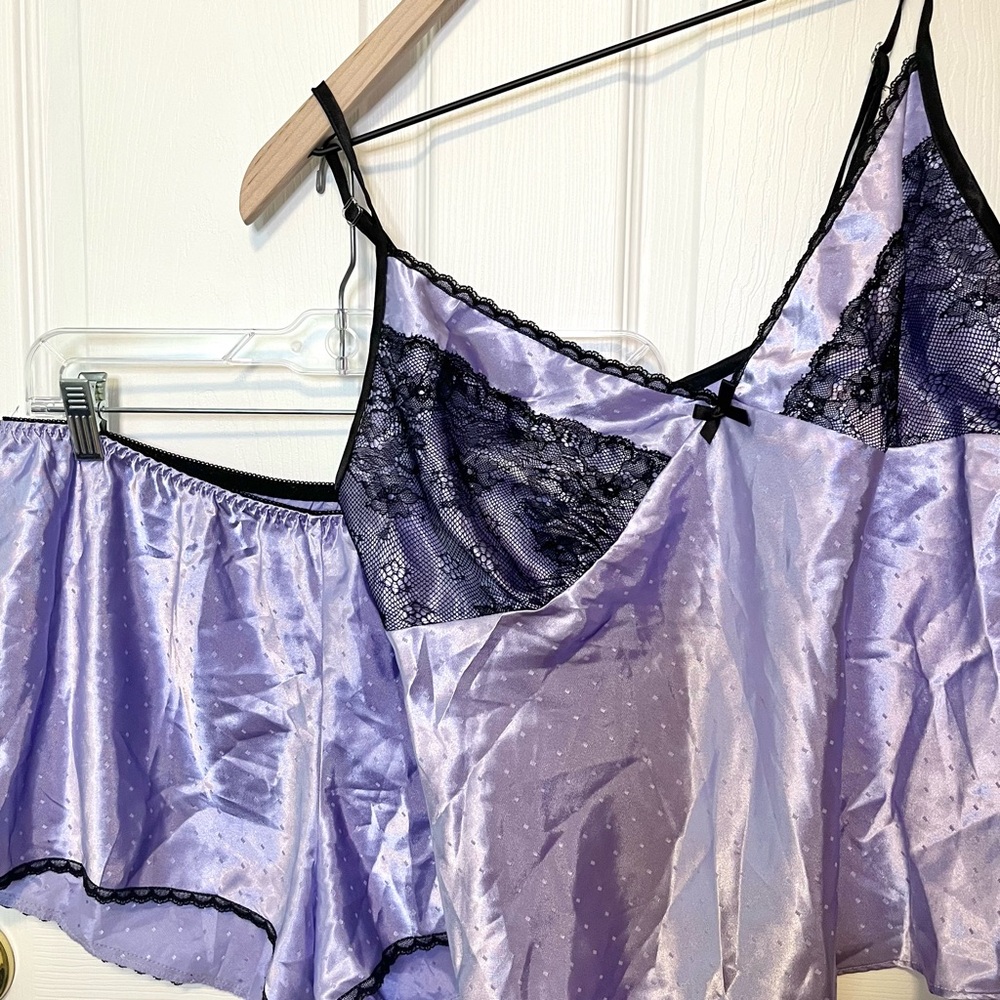 ✧･ﾟlavender faux satin set